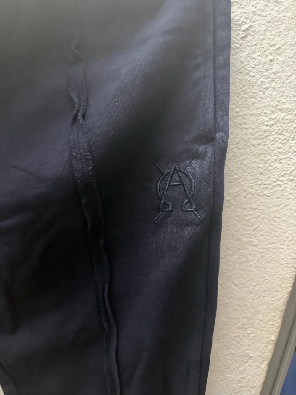FAVELO WORLDWIDE TRIPLE NAVY BLUE SPLIT HEM PANTS